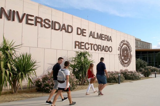 Mejores universidades de enfermería en España. Universidad de Almería | Diario de Almería